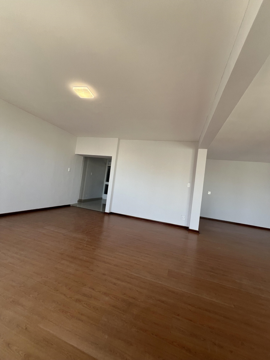 To Let 4 Bedroom Property for Rent in Van Ryneveld Western Cape
